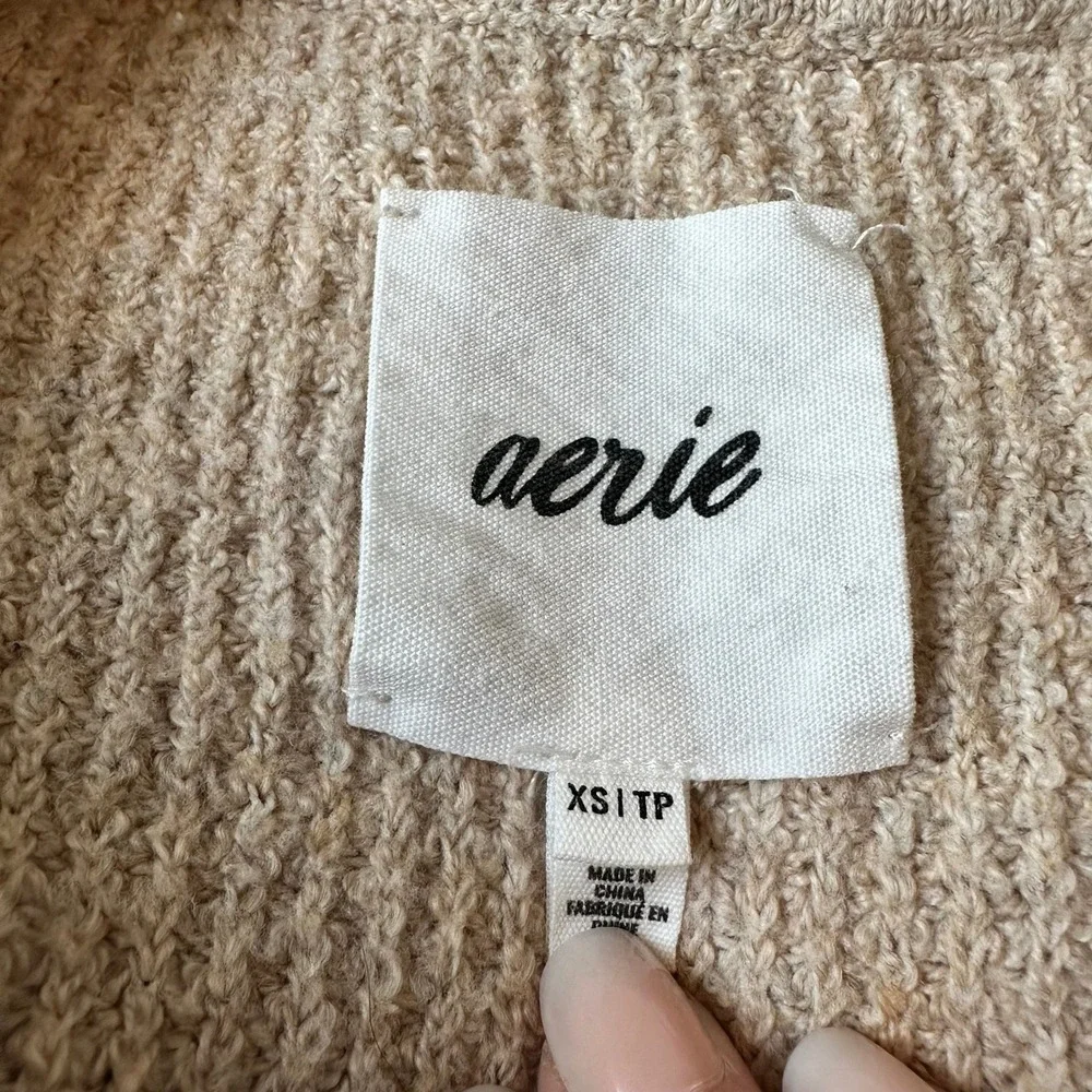 Aerie Womens XS Oversized Waffle Knit Polo Sweater‎ Tan V-Neck Long Sleeve